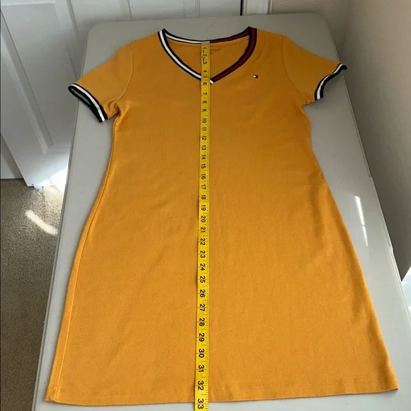 TOMMY HILFIGER Mustard V-Neck Dress. - Picture 6 of 13